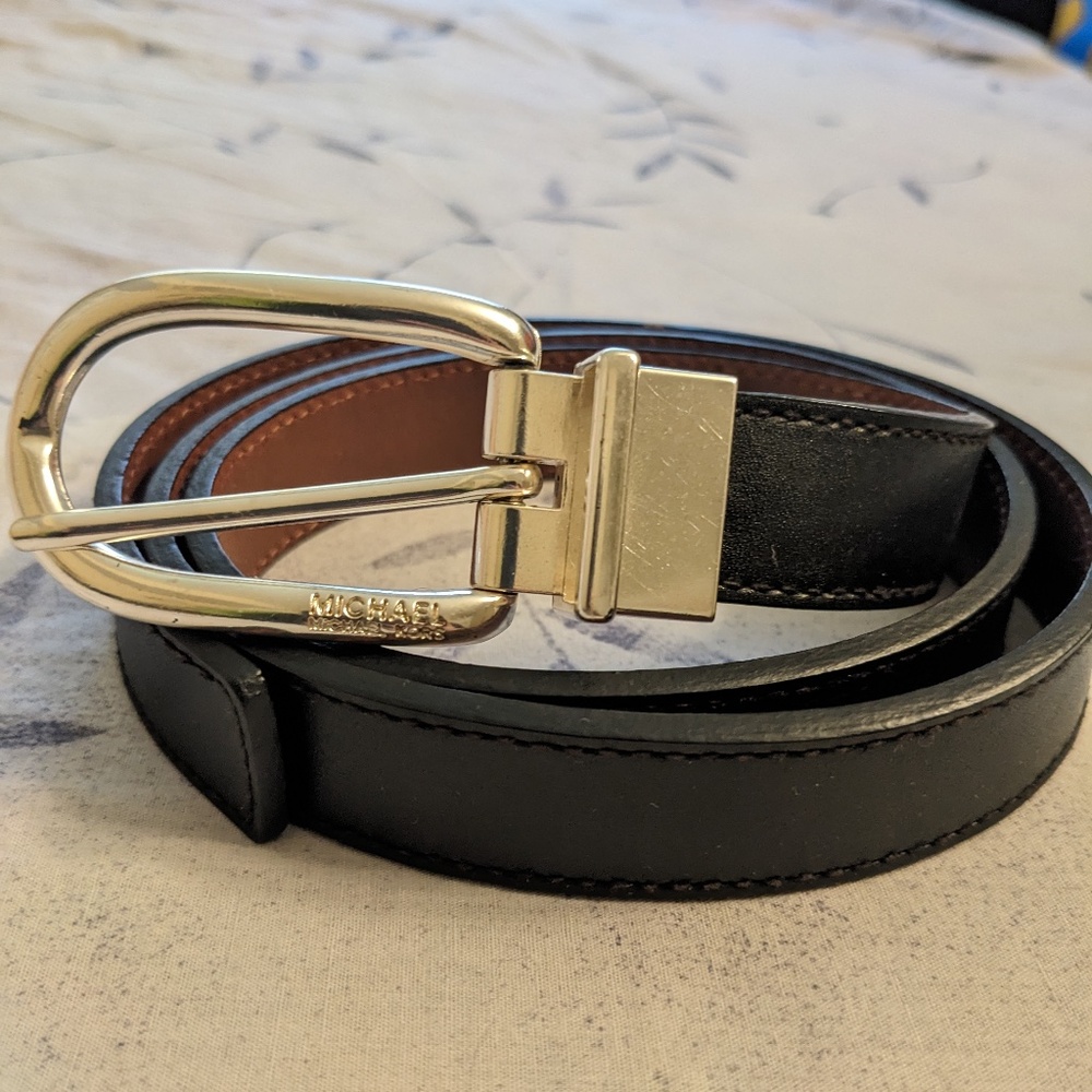 NWOT Michael Kor's Women's Leather Belt size medium